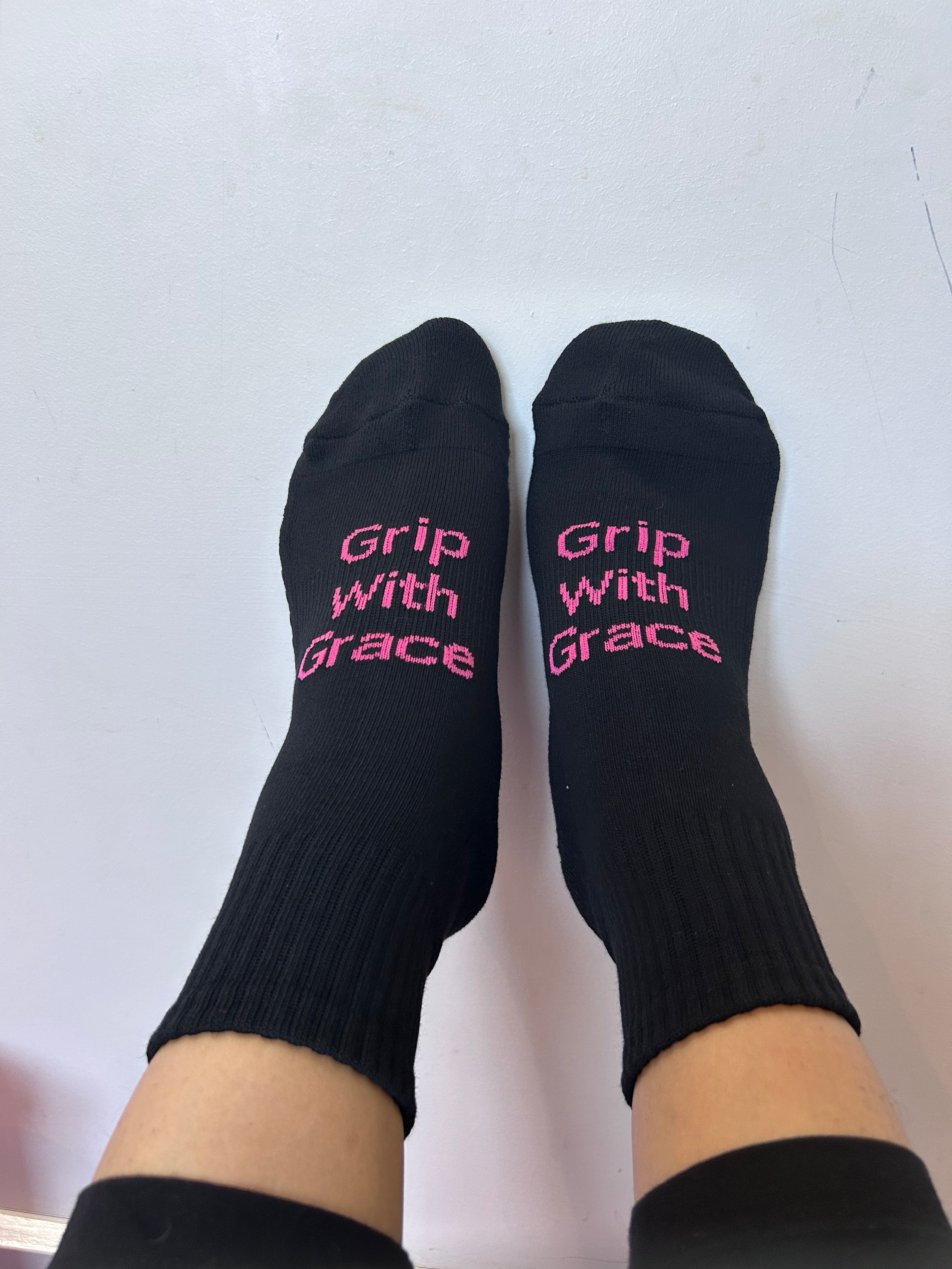 Grip with Grace -Non slip studio socks with Arch support