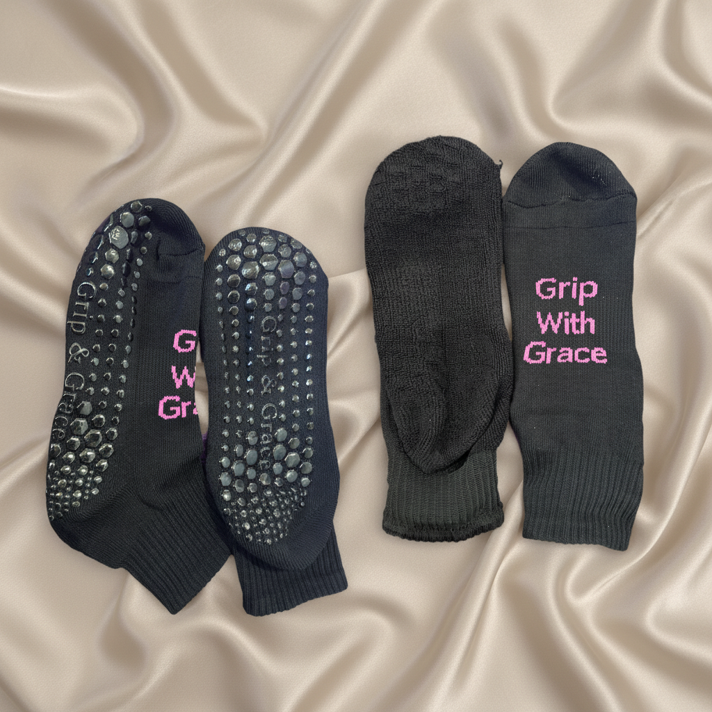 Grip socks with silk background